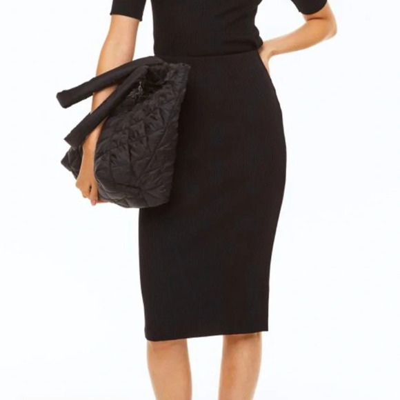 🖤Ribbed Mid Length Basic Skirt🖤 - Picture 1 of 6